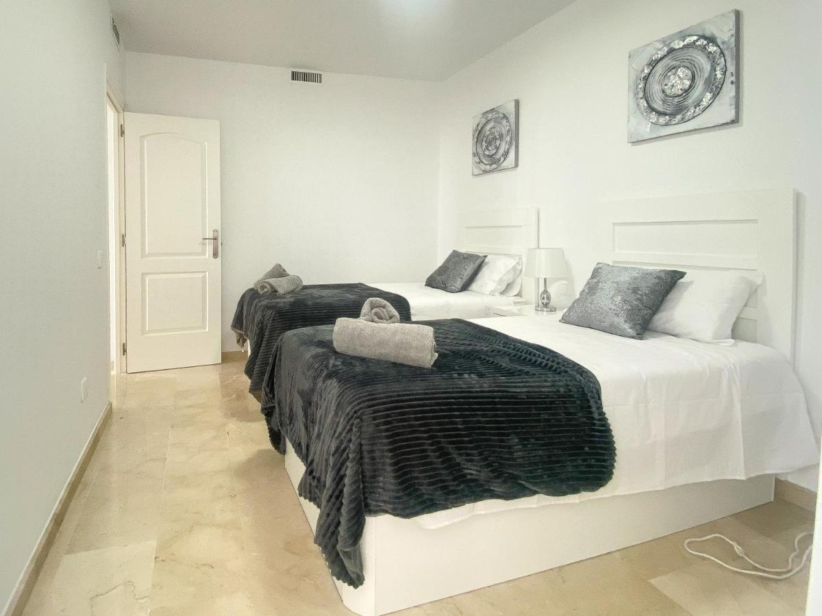 Small Oasis #2 - Manilva Apartament